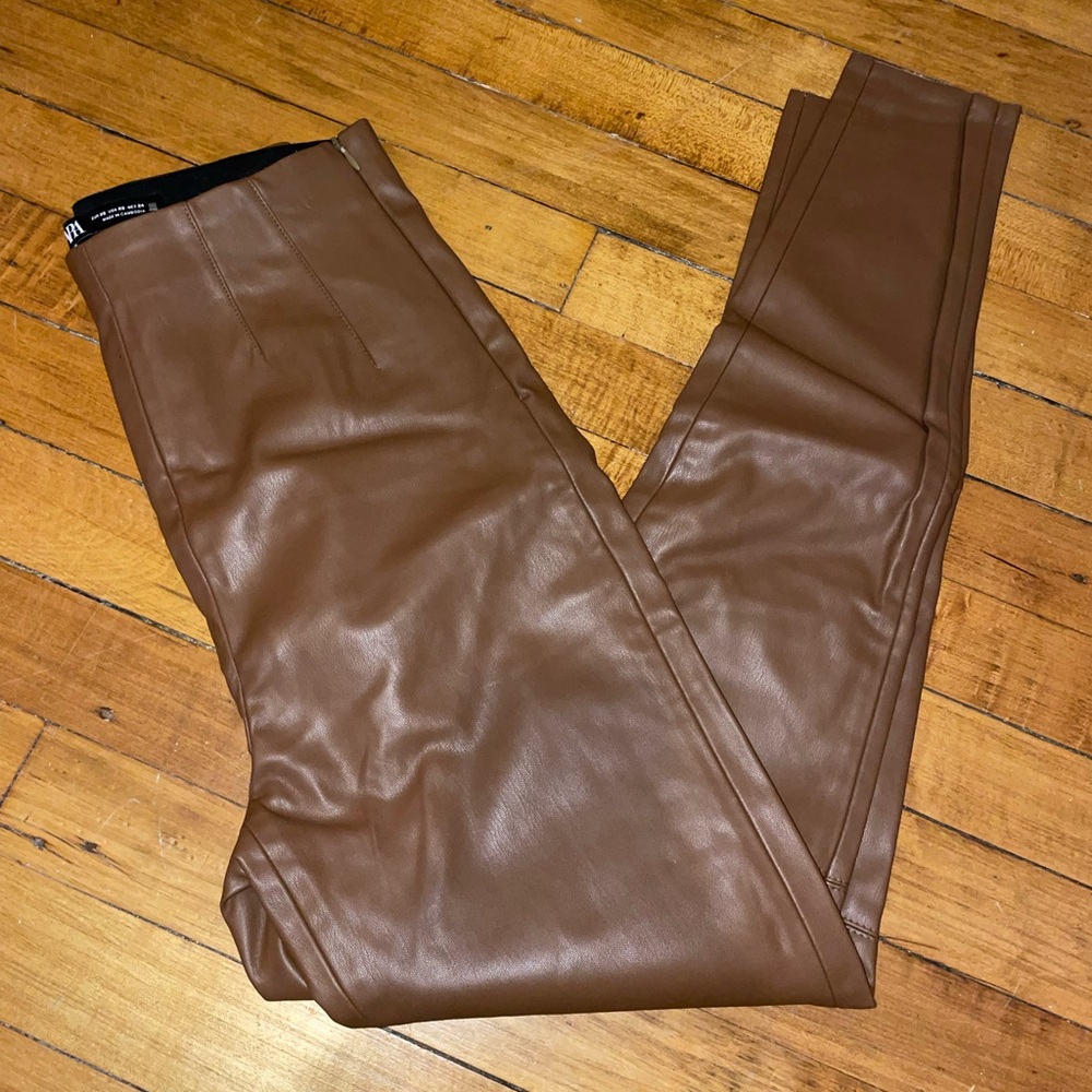 XS Zara brown faux leather straight pants